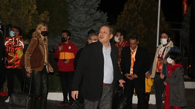 Galatasaray'a Malatya'da coşkulu karşılama