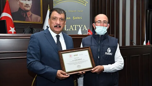 İçişleri Bakanı Soylu'dan Başkan Gürkan ile personele teşekkür belgesi