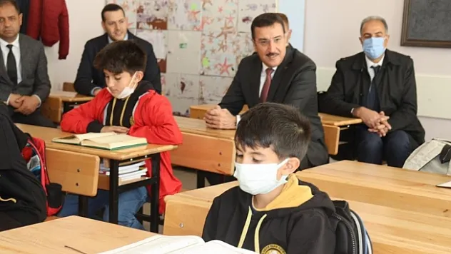 Tüfenkci: Bu sene de bütçede en büyük payı eğitime ayırdık