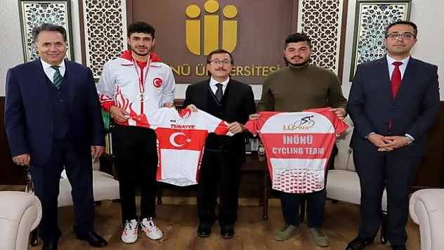 Türkiye Şampiyonuna başarı hediyesi