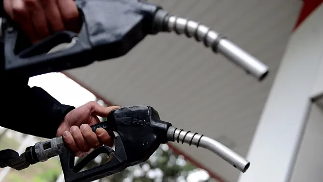 Benzine 44 kuruş zam!