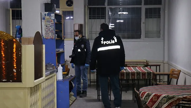 Dayısı tabancayla karnından vurdu!