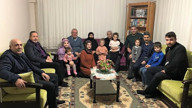 Başkan Güder çalmadık kapı girmedik ev bırakmıyor