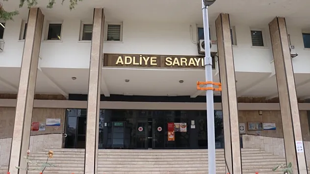 Leman Sam hakkında suç duyusunda bulundu