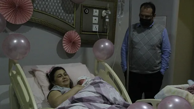 Malatya'da yeni yılın ilk bebeği 'Furkan'