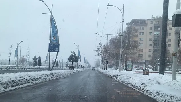 Malatya'da kar yağışı etkili oldu