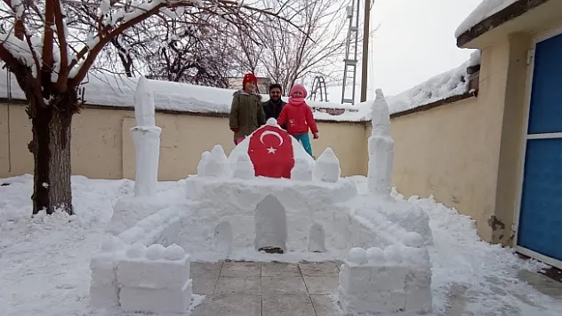 Malatya'da kardan cami