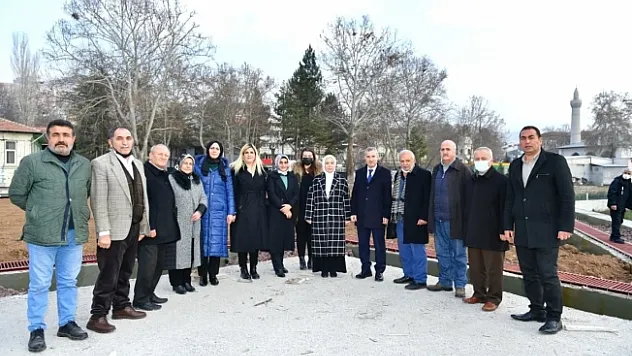 Öznur Çalık, Yeşilyurt Güreş Sahasını inceledi
