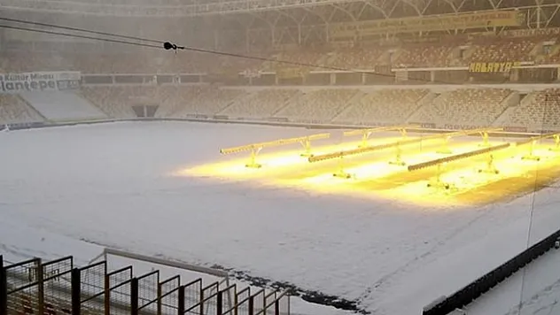 Yeni Malatya Stadyumu sürekli temizleniyor