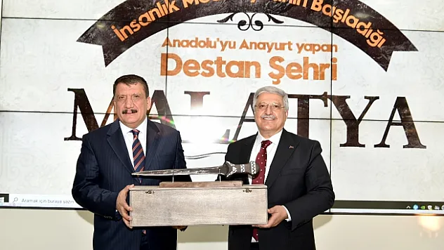 AK Parti Genel Başkan Yardımcısı Demiröz, Başkan Gürkan'ı Ziyaret Etti