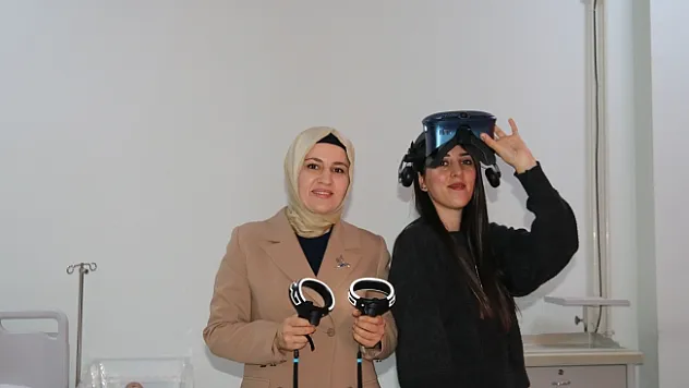 Doğum ağrılarına sanal dokunuş   