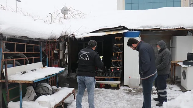 Hırsızların yeni adresi 'Tellal Pazarı'