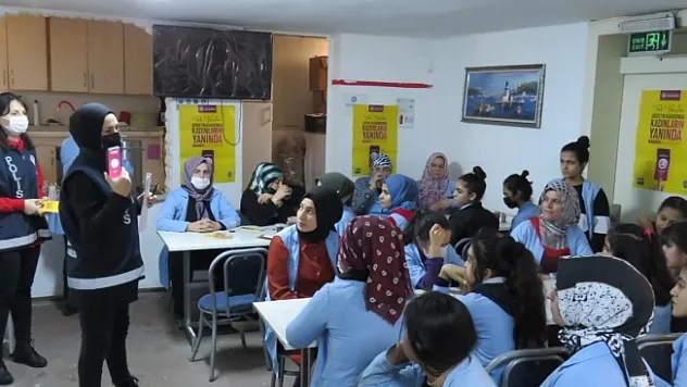 Malatya'da polis KADES'i anlattı  