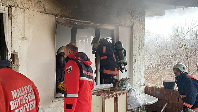 Malatya'da ev yangını!