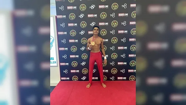 Malatyalı sporcu, vücut geliştirmede Türkiye Şampiyonu oldu