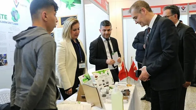 Öğrencilerin 102 projesi yarıştı