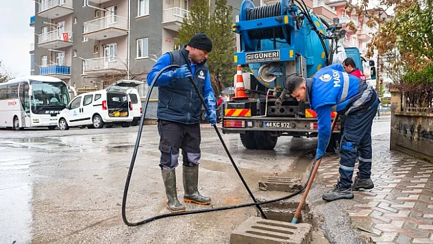 Su baskınlarına ve göllenmelere MASKİ müdahale etti
