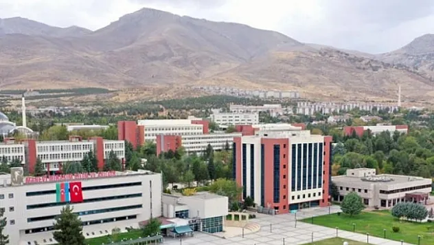 Ukrayna'daki Türk öğrenciler için son başvuru tarihi: 15 Nisan