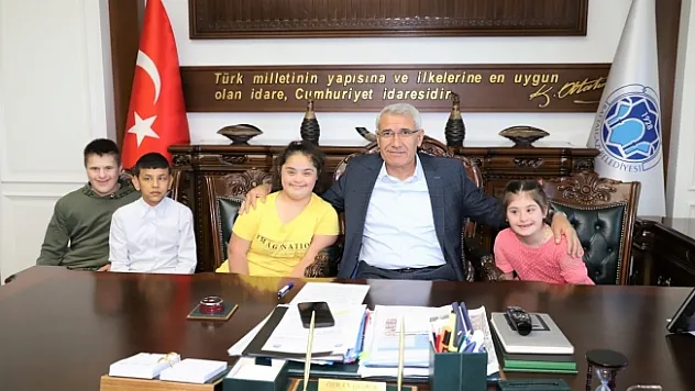 Başkan Güder: Senede bir gün değil her gün yanlarındayız