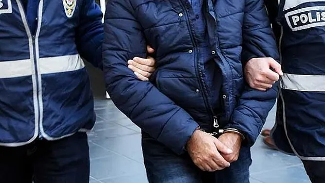 FETÖ/PDY'den 5 gözaltı