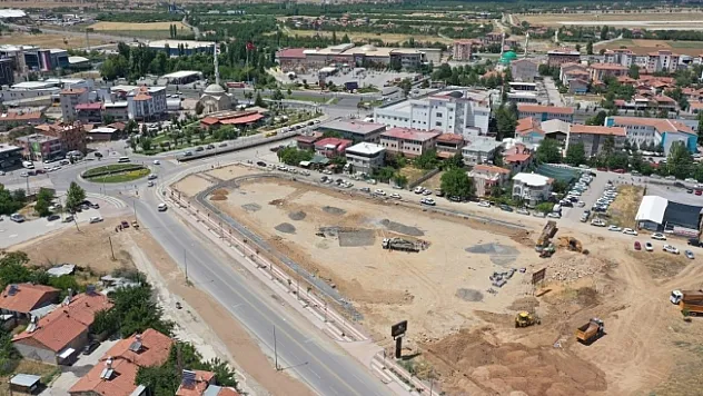 'Karakavak ile Bostanbaşı'na dev bir park alanı kuruyoruz'