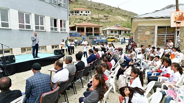 'Porga Çocuk Şenliği' renkli ve coşku dolu anlara sahne oldu