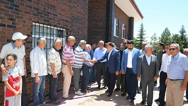 Başkan Gürkan Hekimhan'da mahalle ziyaretlerinde bulundu