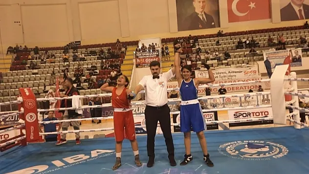 Malatyalı boksör Fırat'ın Türkiye Şampiyonluğu sevinci