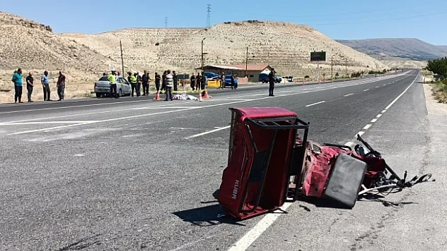 Otomobil ile akülü bisiklet çarpıştı: 1 ölü
