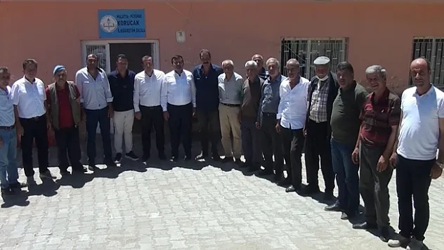 Sülük, mahallelilerle bir araya geldi