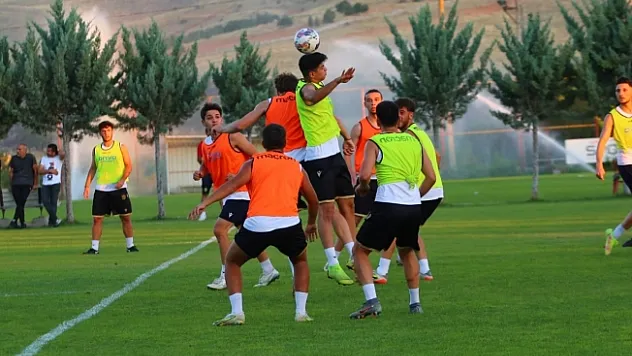 Yeni Malatyaspor, sezona eksik kadroyla hazırlanıyor