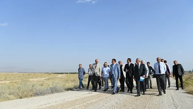 Altay Kışlası yol ve güvenlik duvarı çalışmaları başladı