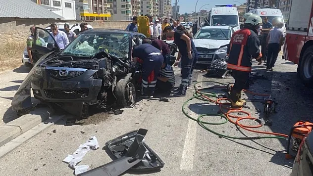 Malatya'da feci kaza: 9 yaralı