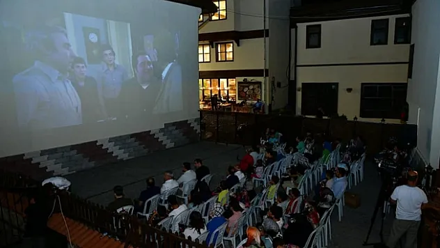 Yeşilyurt'ta sinema akşamları film günleri