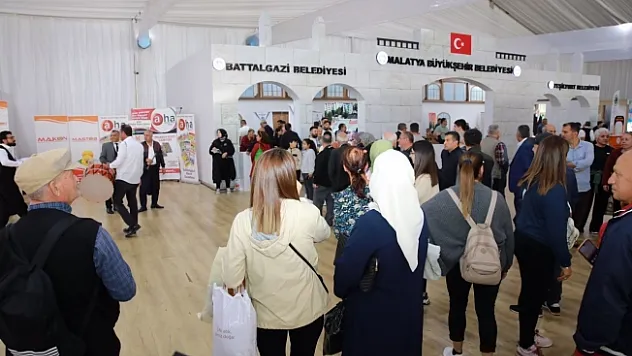 Battalgazi Belediyesi standına yoğun ilgi