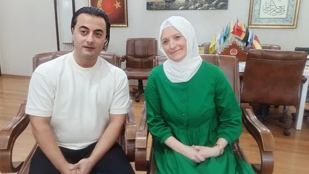 Letonyalı Laura, Leyla ismini alarak Müslüman oldu