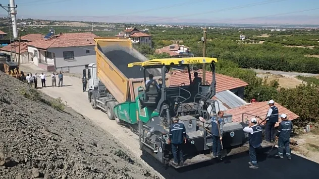 Orduzu'da 5 sokağa daha sıcak asfalt