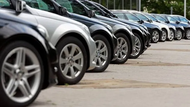 Otomobil satışında 6 ay Ve 6 bin km şartı! Esnaf mağdur…