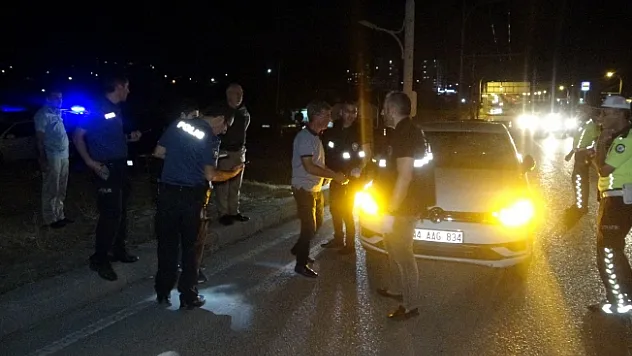 Otomobilin çarptığı yaşlı adam ağır yaralandı