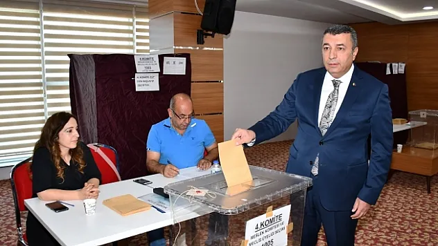 Malatya Ticaret Borsası Başkanı yeniden Ramazan Özcan