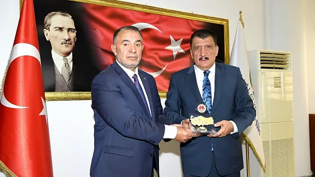 Öndeş'den Başkan Gürkan'a ziyaret