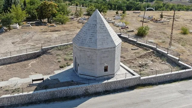 Selçuklu döneminden kalma kümbette restorasyon tamamlandı