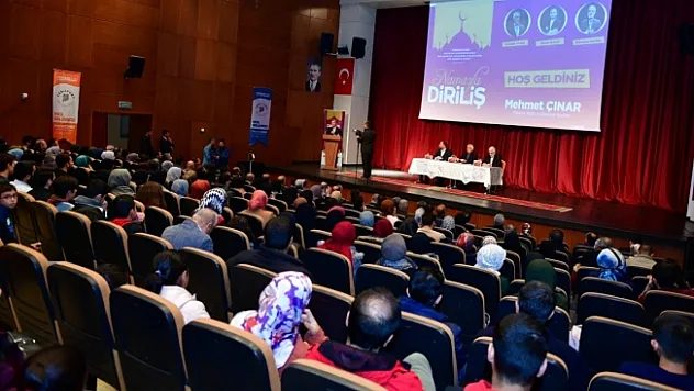 Yeşilyurt'ta 'namazla diriliş' konferansına ilgi  