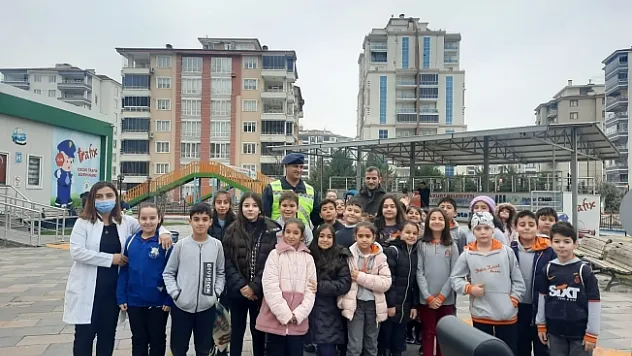 Jandarmadan Malatya'da uygulamalı trafik eğitimi