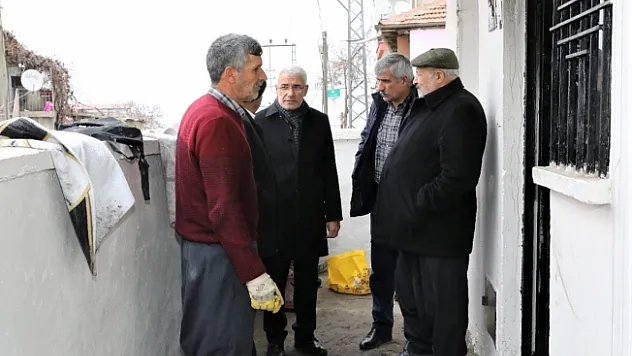 Evi yanan aileye Başkan Güder sahip çıktı