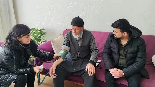 Malatya'da &quotSiz gelemezseniz biz geliriz&quot uygulaması