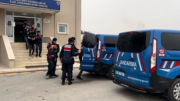 Malatya'da yediemin otopark çetesi çökertildi