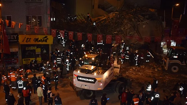 Çöken bina davasında üçüncü duruşma görüldü