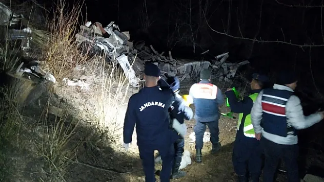 Malatya'da kamyon şarampole uçtu: 7 ölü