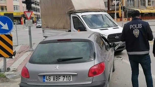 Malatya'da üç araç kazaya karıştı: 6 yaralı